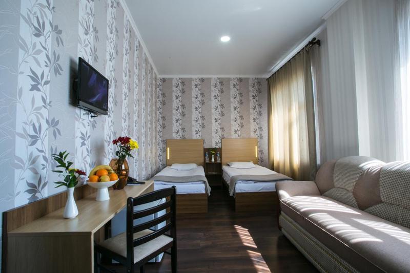 בישקק Shah Palace Hotel חדר תמונה